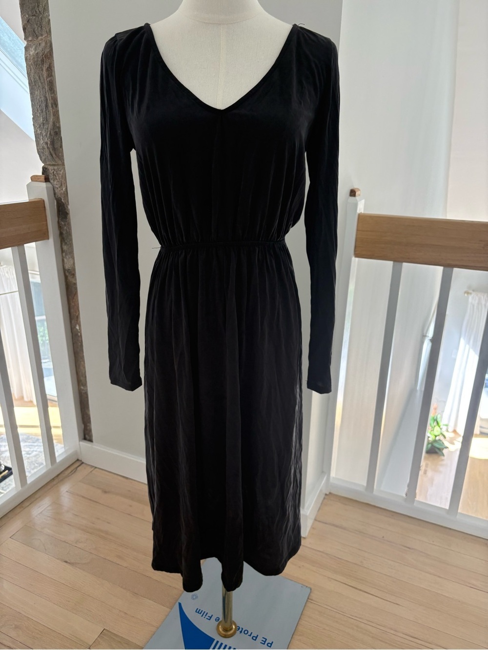Abound Black Long-Sleeve V-Neck Midi Dress